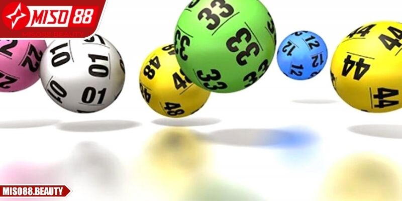 Phương pháp trực tuyến minh bạch giúp tối ưu hóa hiệu quả dự đoán
